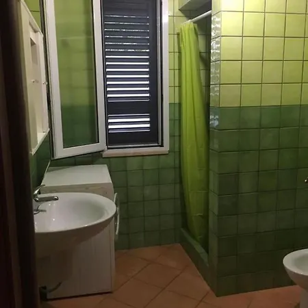 Smeraldo A Due Passi Dal Mare Apartment *