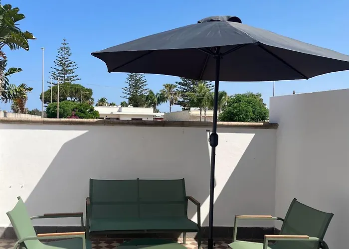 Casa Relax A Due Passi Dal Mare * מרינה די מנקוורסה